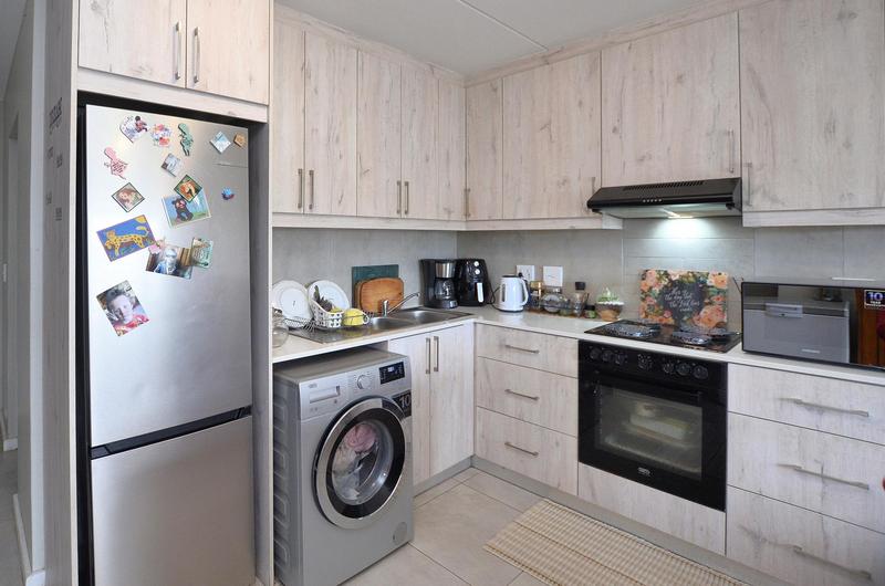 2 Bedroom Property for Sale in Brackenfell South Western Cape